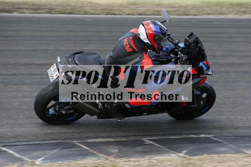 /21 17.06.2026  Ducati Schweiz Track Warmup ADR/Gruppe blau/1